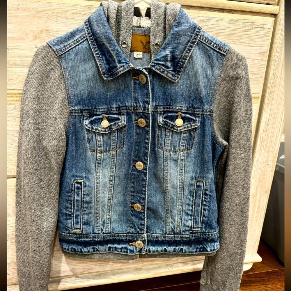 American Eagle Denim Hoodie Jacket Size Small